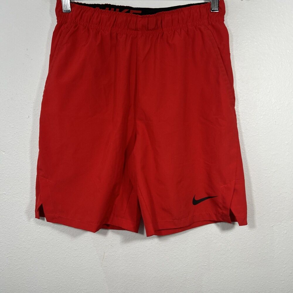 Nike Dri Fit Shorts Mens Small Red Standard Fit Running Athleisure